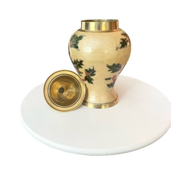 Vintage Brass Ginger Jar with Lid Christmas Tree/Holly Design Decor - Picture 4 of 10